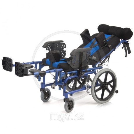 Коляска инвалидная FS958 (для детей-инвалидов и детей с ДЦП)